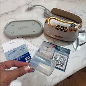 Salav Gold and Cream Garment Steamer